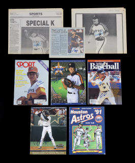 HOUSTON ASTROS SIGNED PUBLICATIONS AND ARTICLES GROUP OF NINE
