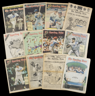 BASEBALL PLAYERS SIGNED THE SPORTING NEWS GROUP OF 48