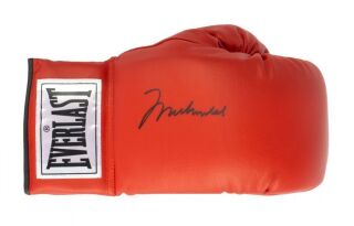 MUHAMMAD ALI SIGNED BOXING GLOVE