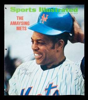 WILLIE MAYS SIGNED 1972 SPORTS ILLUSTRATED COVER