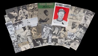 BASEBALL PLAYERS SIGNED NEWSPAPER AND MAGAZINE CUTS GROUP OF 31