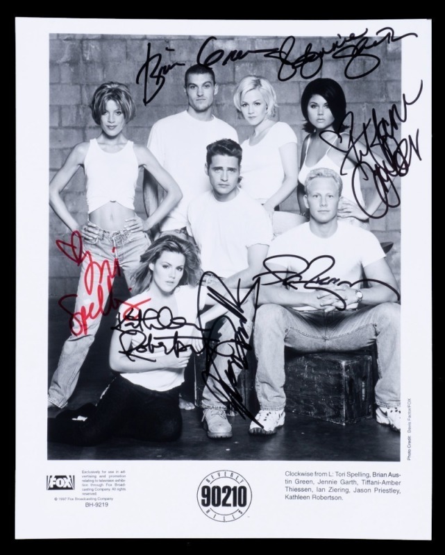 BEVERLY HILLS 90210 1997 CAST SIGNED PHOTOGRAPH
