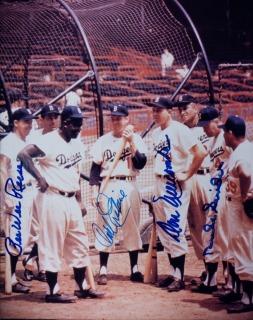 SNIDER, REESE, NEWCOMBE & ERSKINE SIGNED PHOTO W/ JACKIE ROBINSON