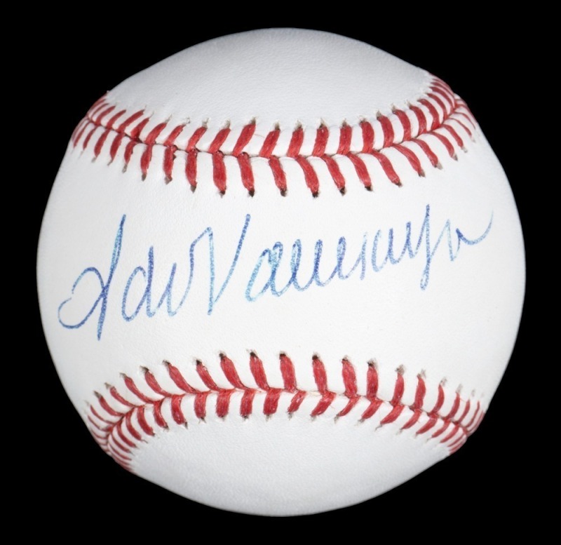 FERNANDO VALENZUELA SIGNED BASEBALL