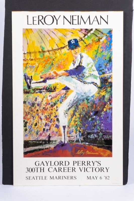 GAYLORD PERRY SIGNED NEIMAN POSTER & BOBBLEHEAD