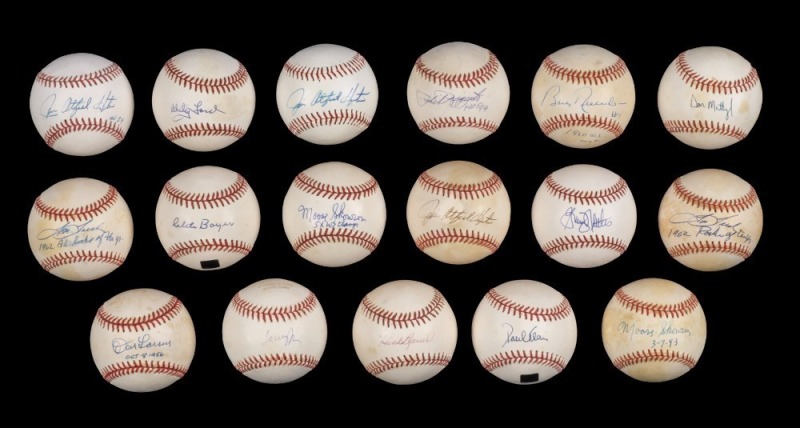 NEW YORK YANKEES 1940s to 1980s SIGNED BASEBALLS GROUP OF 17