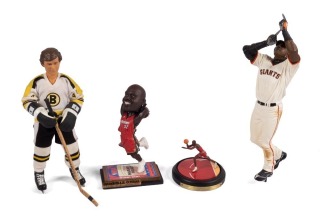 SPORTS LEGENDS GROUP OF FIGURINES