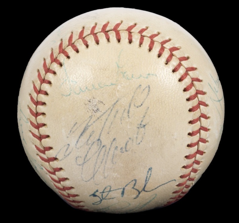 1969 PITTSBURGH PIRATES TEAM SIGNED BASEBALL W/ CLEMENTE - JSA