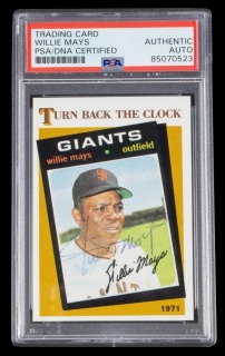 WILLIE MAYS SIGNED 1986 TOPPS TURN BACK THE CLOCK CARD #403 - PSA