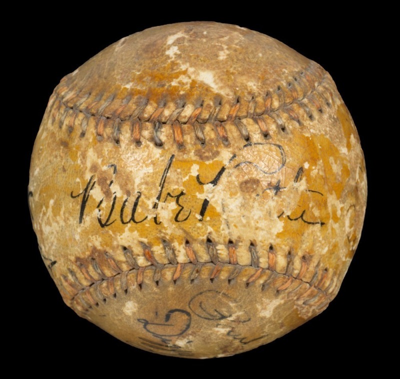 BABE RUTH, LOU GEHRIG, DIZZY DEAN & FRANK FRISCH SIGNED BASEBALL