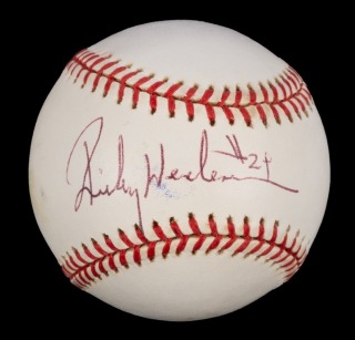 RICKEY HENDERSON SIGNED BASEBALL - JSA