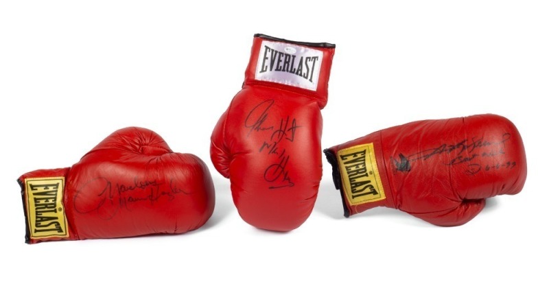 SUGAR RAY LEONARD, THOMAS HEARNS & MARVIN HAGLER SIGNED BOXING GLOVES