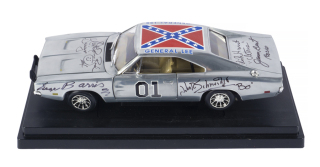THE DUKES OF HAZZARD CAST SIGNED GENERAL LEE REPLICA