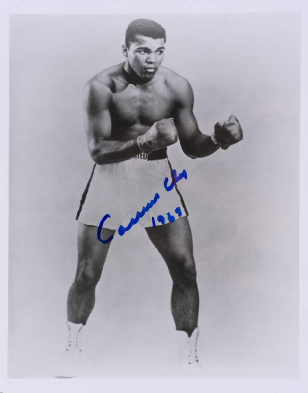 MUHAMMAD ALI "CASSIUS CLAY" SIGNED AND INSCRIBED EARLY PROFESSIONAL PROMO IMAGE