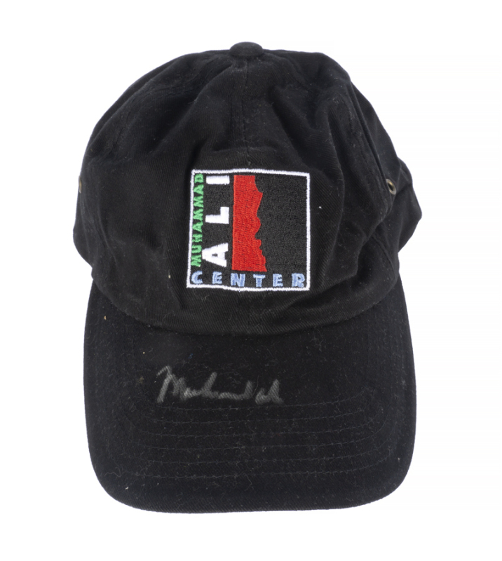 MUHAMMAD ALI SIGNED MUHAMMAD ALI CENTER HAT