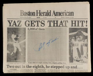 CARL YASTRZEMSKI SIGNED 3,000th HIT BOSTON HERALD NEWSPAPER