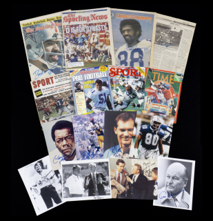 DALLAS COWBOYS SIGNED PHOTOGRAPHS AND PUBLICATIONS GROUP OF 16