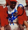FRANK ROBINSON SIGNED 1961 WORLD SERIES PROGRAM AND SPORTS ILLUSTRATED MAGAZINE - 2